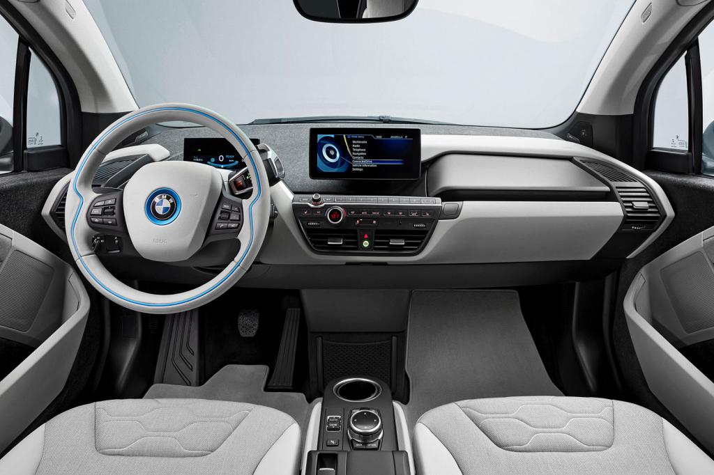 03-BMW-i3-Interior-02.jpg