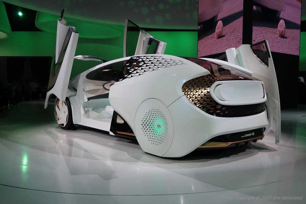 Toyota_Concept-i_3.jpg