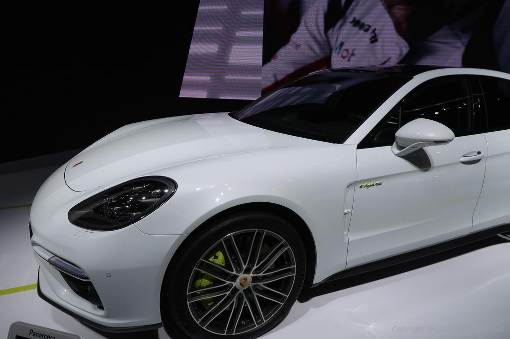 Panamera_Turbo_S_E-Hybrid_2.jpg