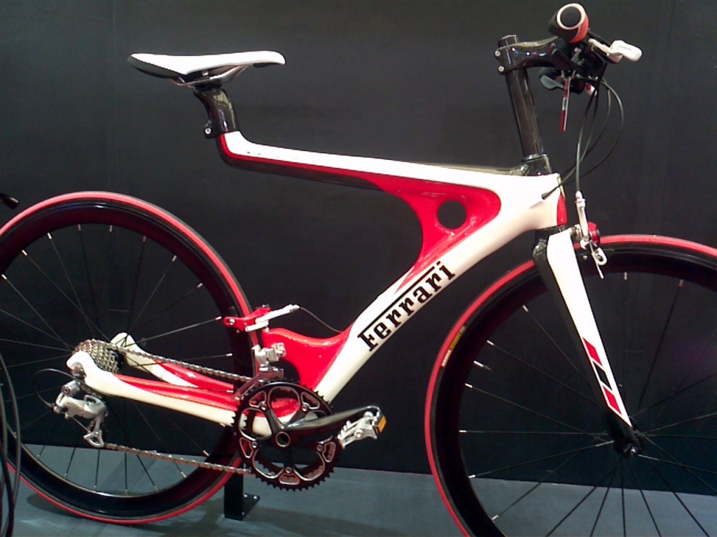Colnago-Ferrari-Carbon-Beam-Bike-1024x768.jpg