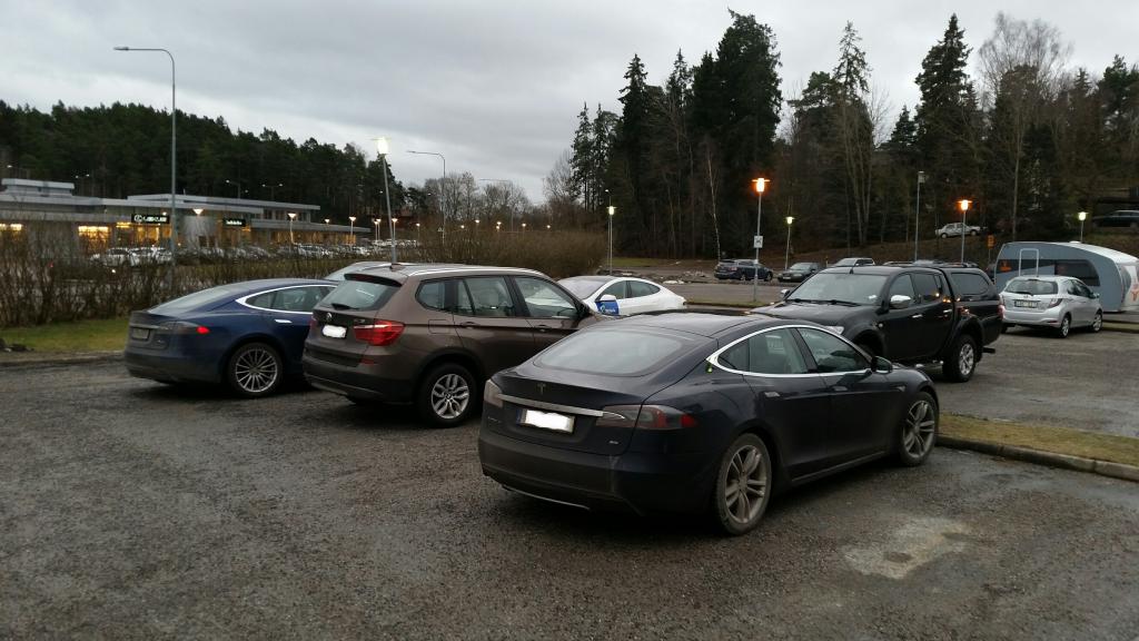 teslortäby2.jpg