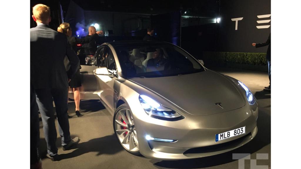 model3plate.jpg