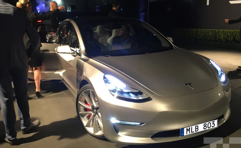 model3plate.jpg