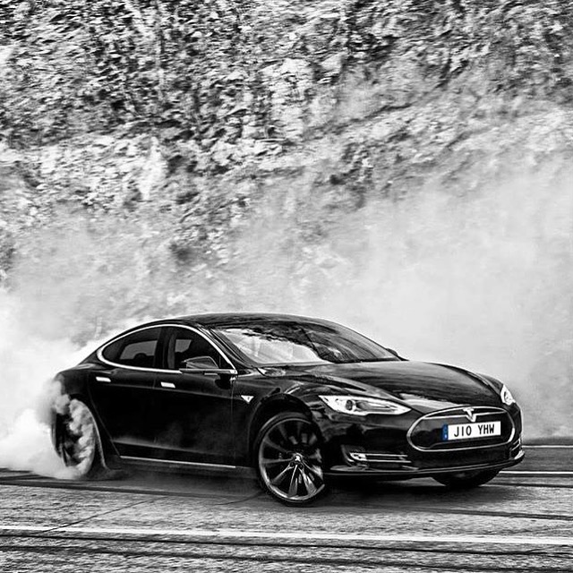 TeslaRacing