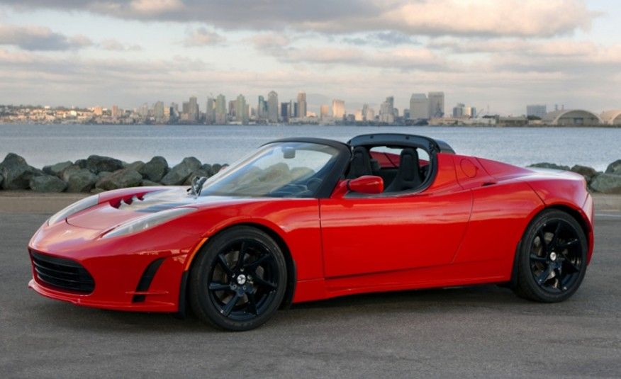 1450283015-2011-tesla-ev-history-876x535.jpg