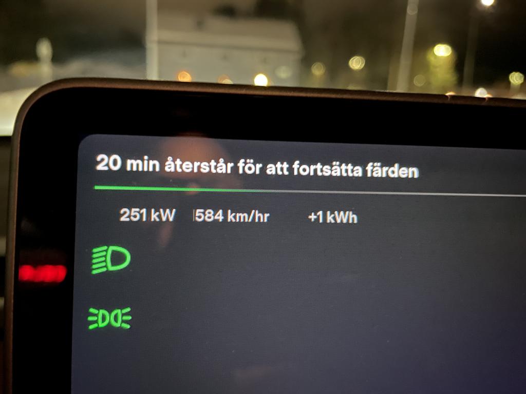 EFF34E4A-EF4E-4BBF-BFC3-9EE9B353589E.jpeg