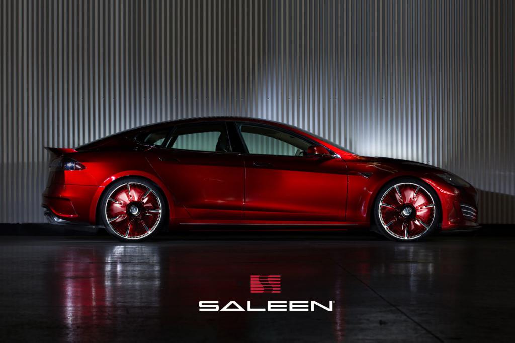 SALEEN_FOURSIXTEEN_Lizstick-Red-5 copy copy.jpg