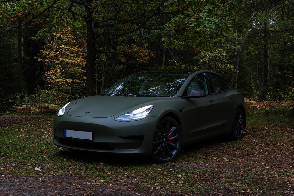 Tesla light.jpg