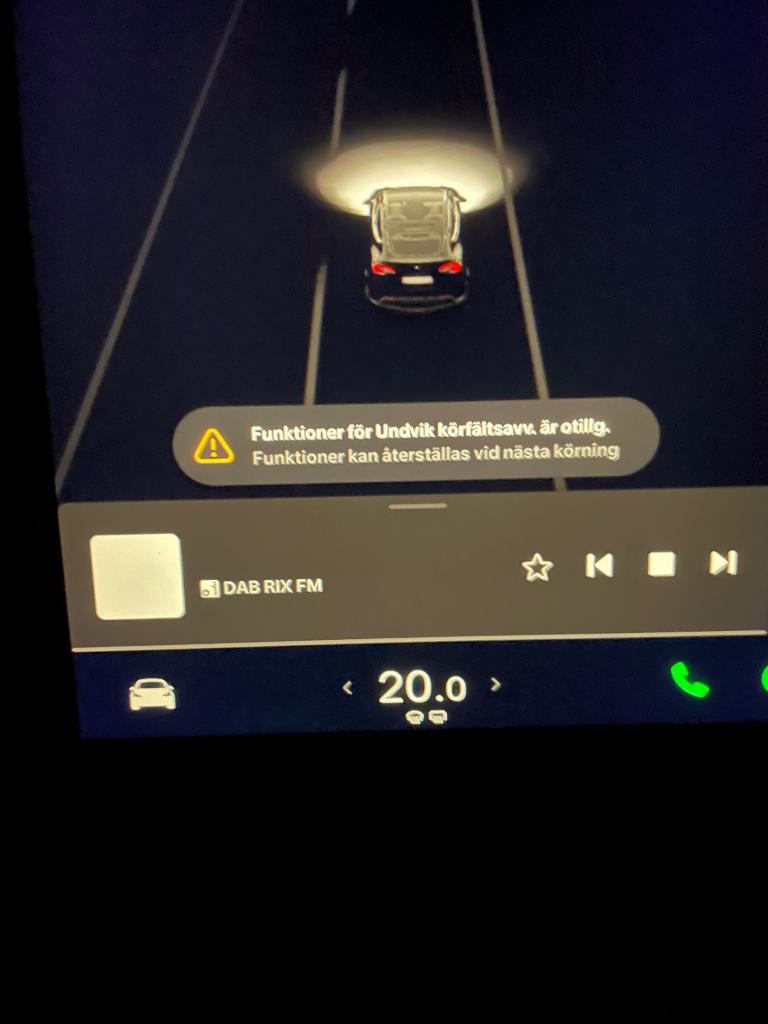 tesla2.jpg