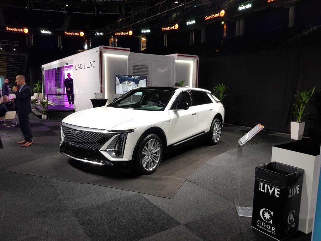 Cadillac.jpg