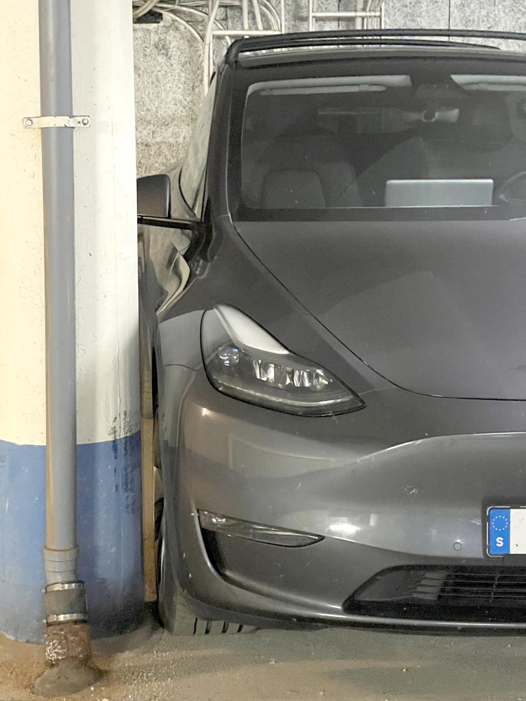 Parking_1.jpg