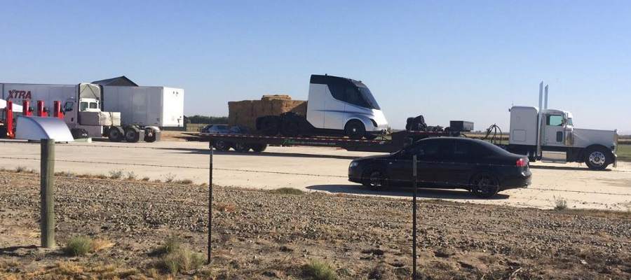 tesla-semi-spy-shot